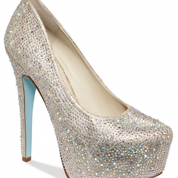 Champagne Betsey Johnson Wish Bridal Shoe Size 6.5 - Picture 3 of 8